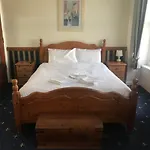 Canasta Hotel