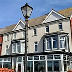 Windsor Park Hotel
