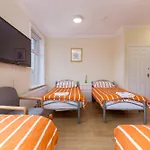 Brecks Hotel