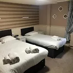 Lyndene Hotel