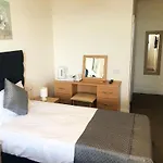 Mars Hotel Seaview Blackpool By Oyo