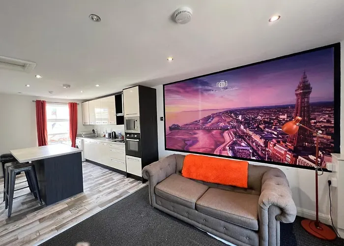 Tower Suite Serviced Apartment Blackpool
