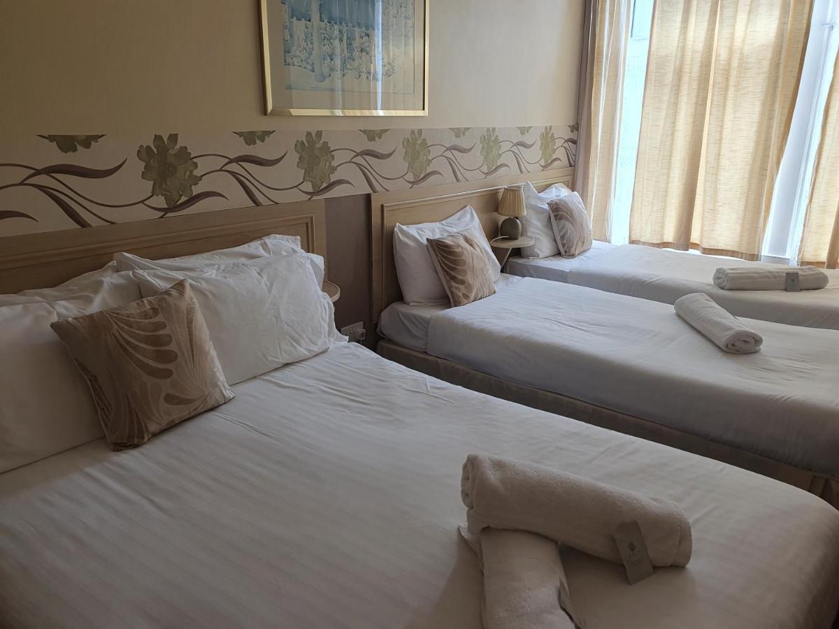 The Allendale 3* Blackpool