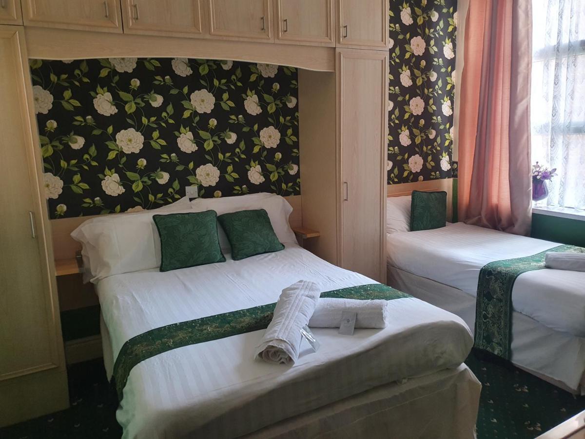 The Allendale 3*