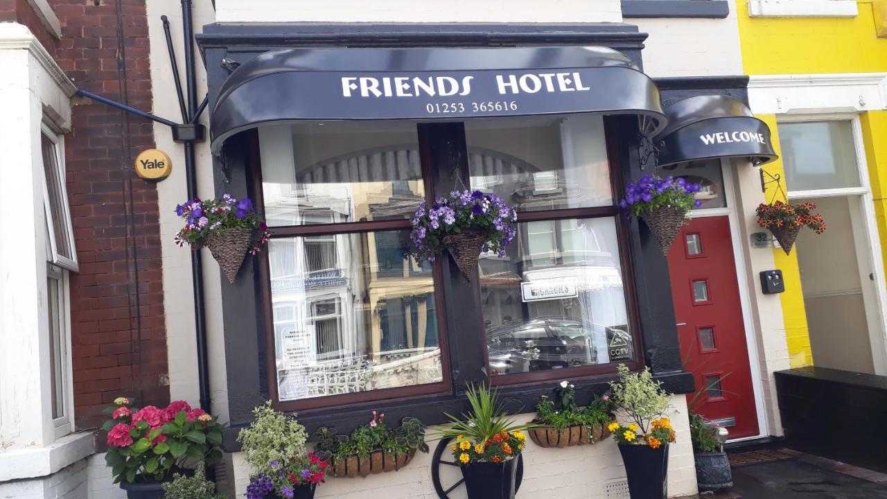 Bed & Breakfast Friends Hotel 4*