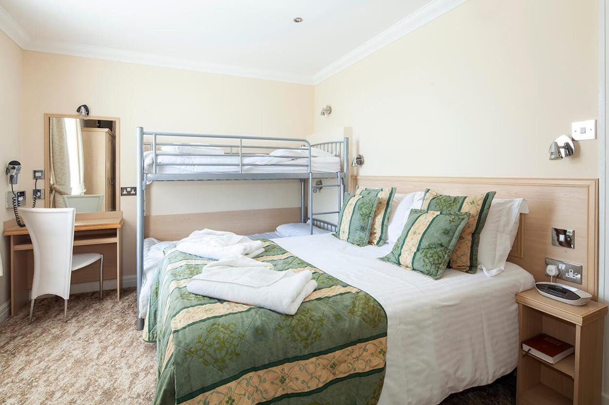 Burbage Holiday 5 Apartment *