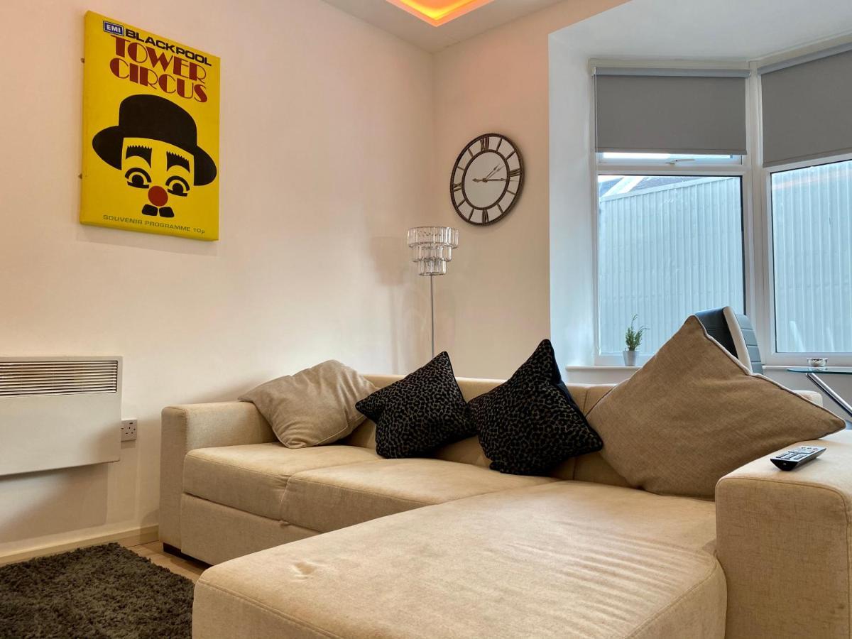 Apartment Princess Theatre View By Service *