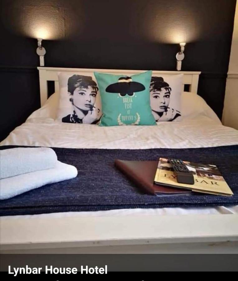 Lynbar Hotel 4*
