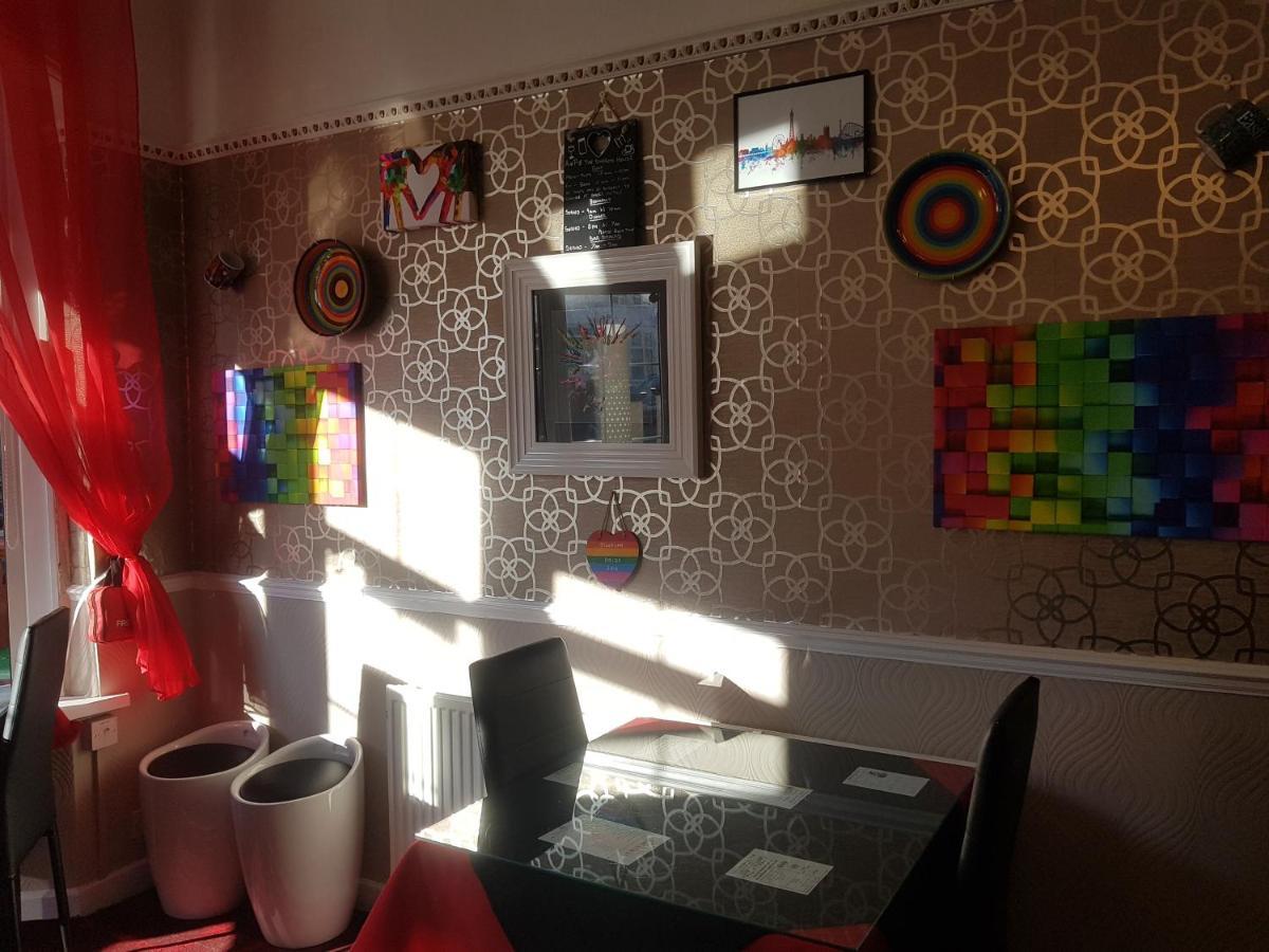 A&p At The Sheron House Guest house Blackpool