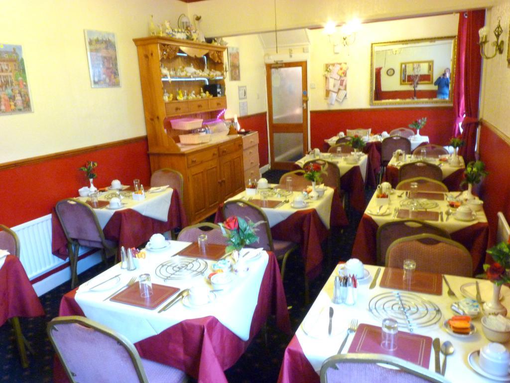 The Berkswell Hotel Blackpool