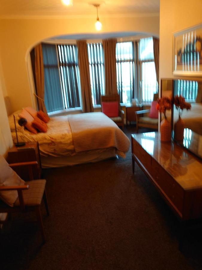 The Golden Sands Guest house 4*