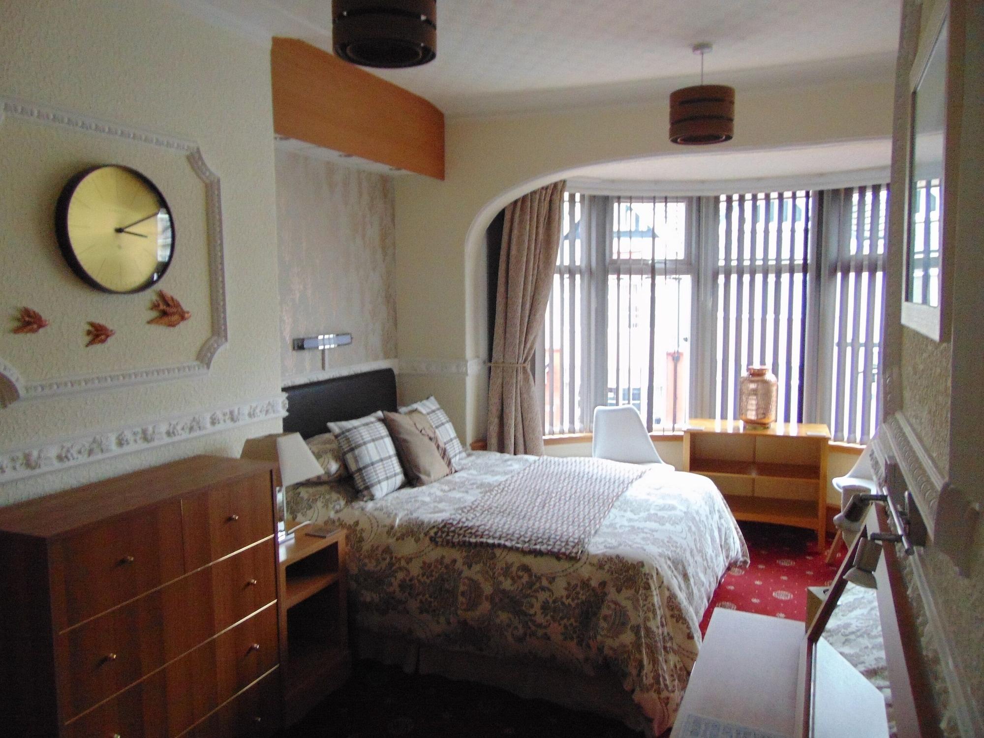 The Golden Sands Guest house Blackpool