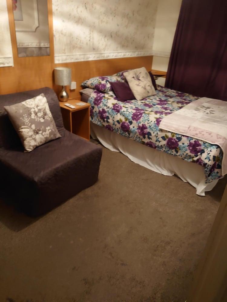 The Golden Sands Guest house Blackpool