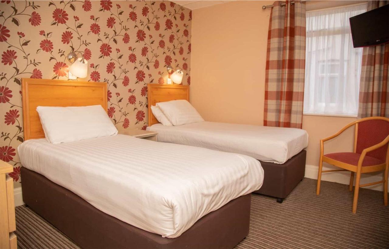 The Beechfield 3*