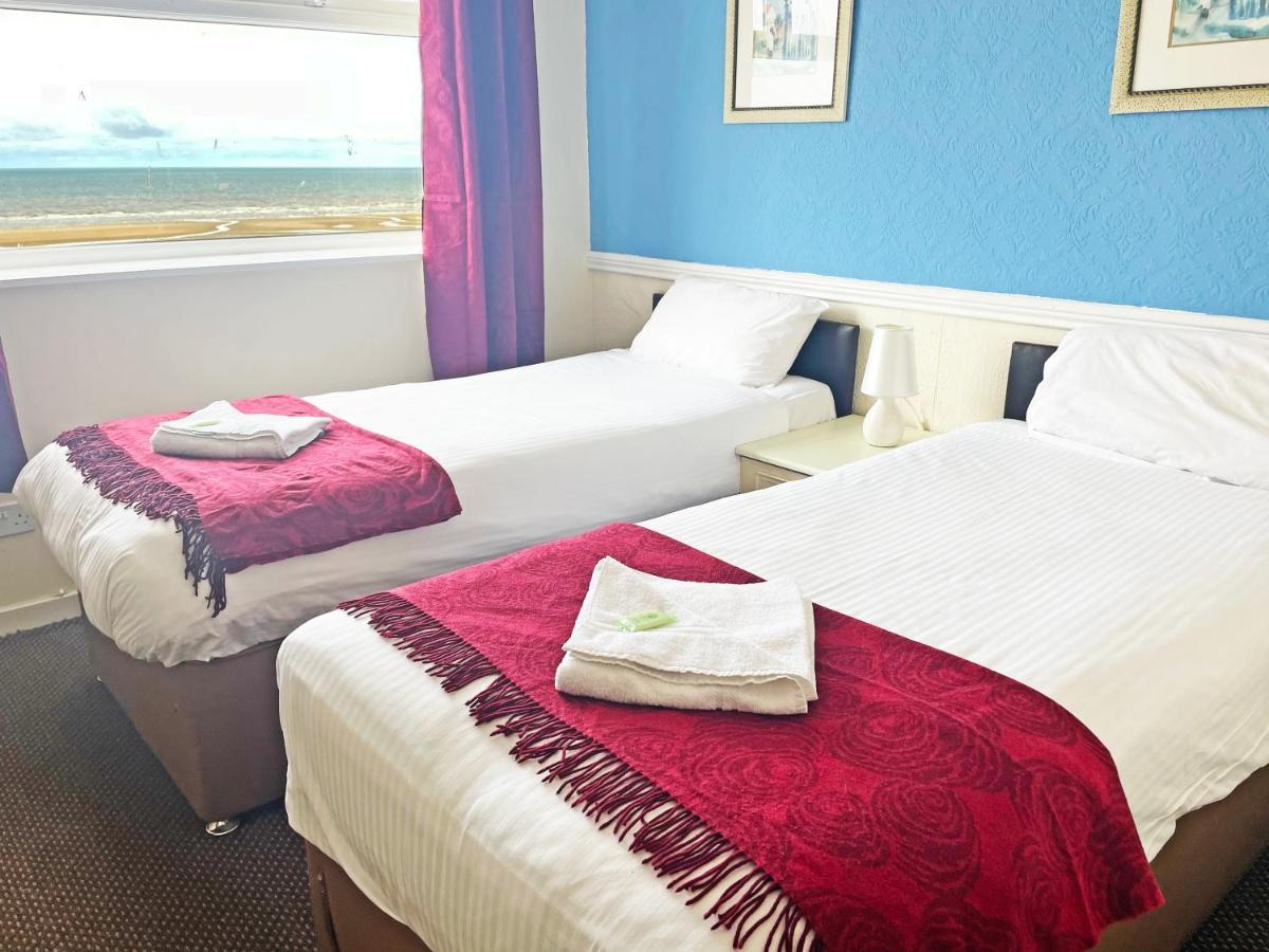 Sapphire Promenade 3*