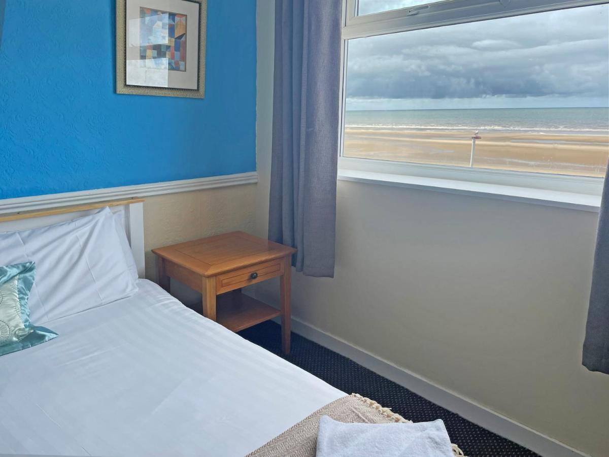 Sapphire Promenade Hotel