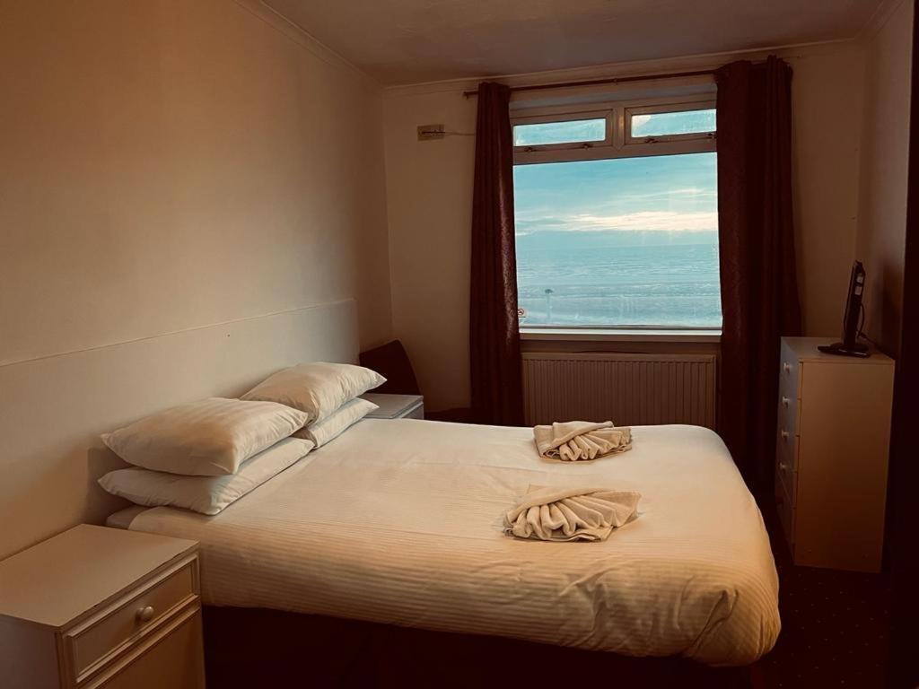 Sunset Hotel