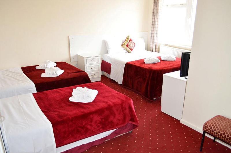 Sunset Hotel 3*