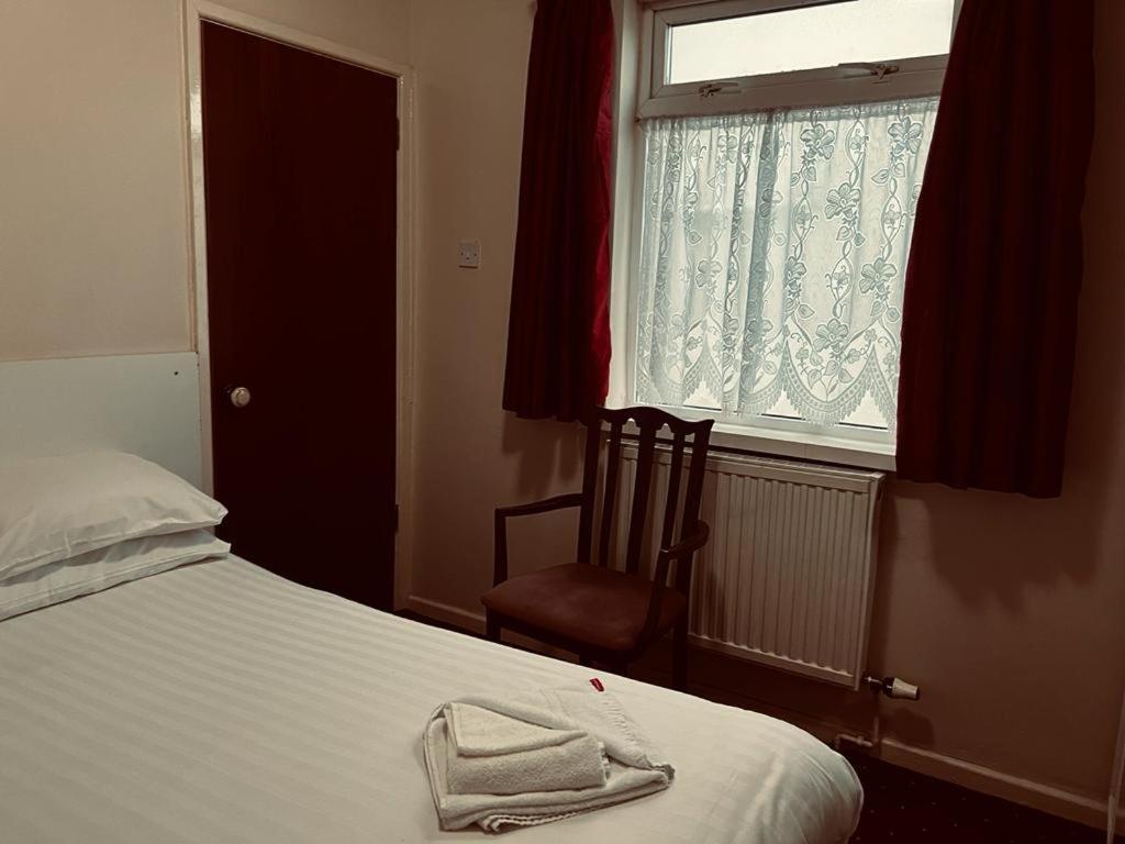 Sunset Hotel 3*