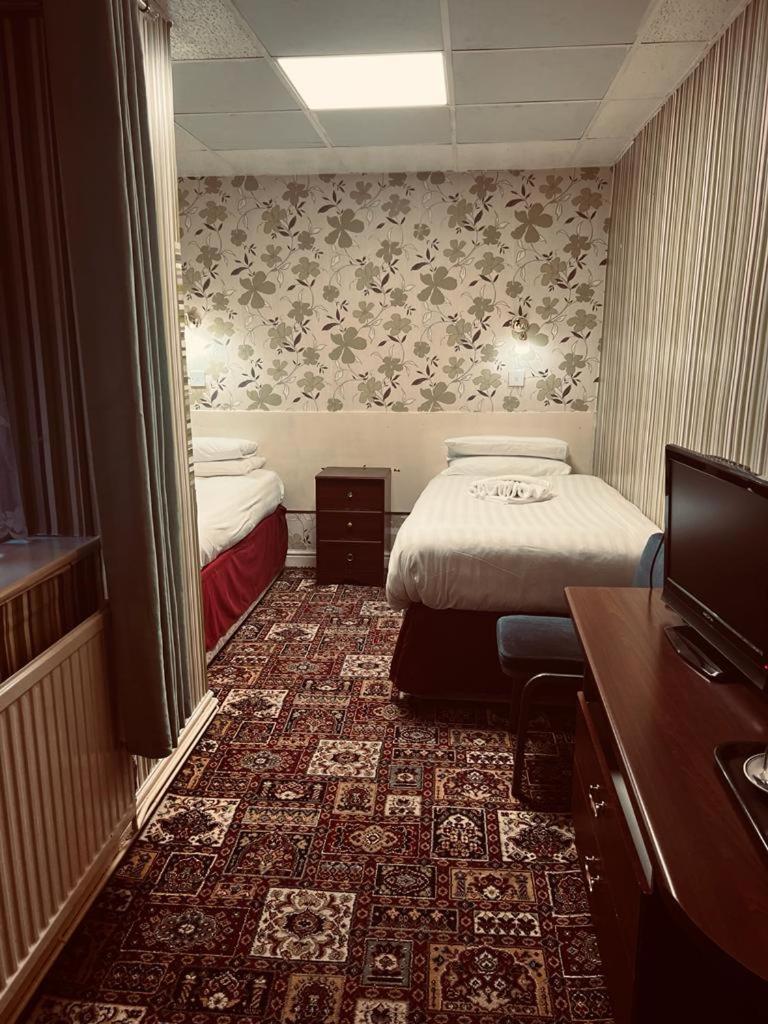 Sunset Hotel Blackpool