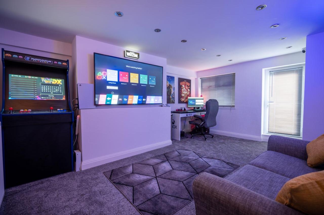 Cavendish Cat And Gaming House Homestay *
