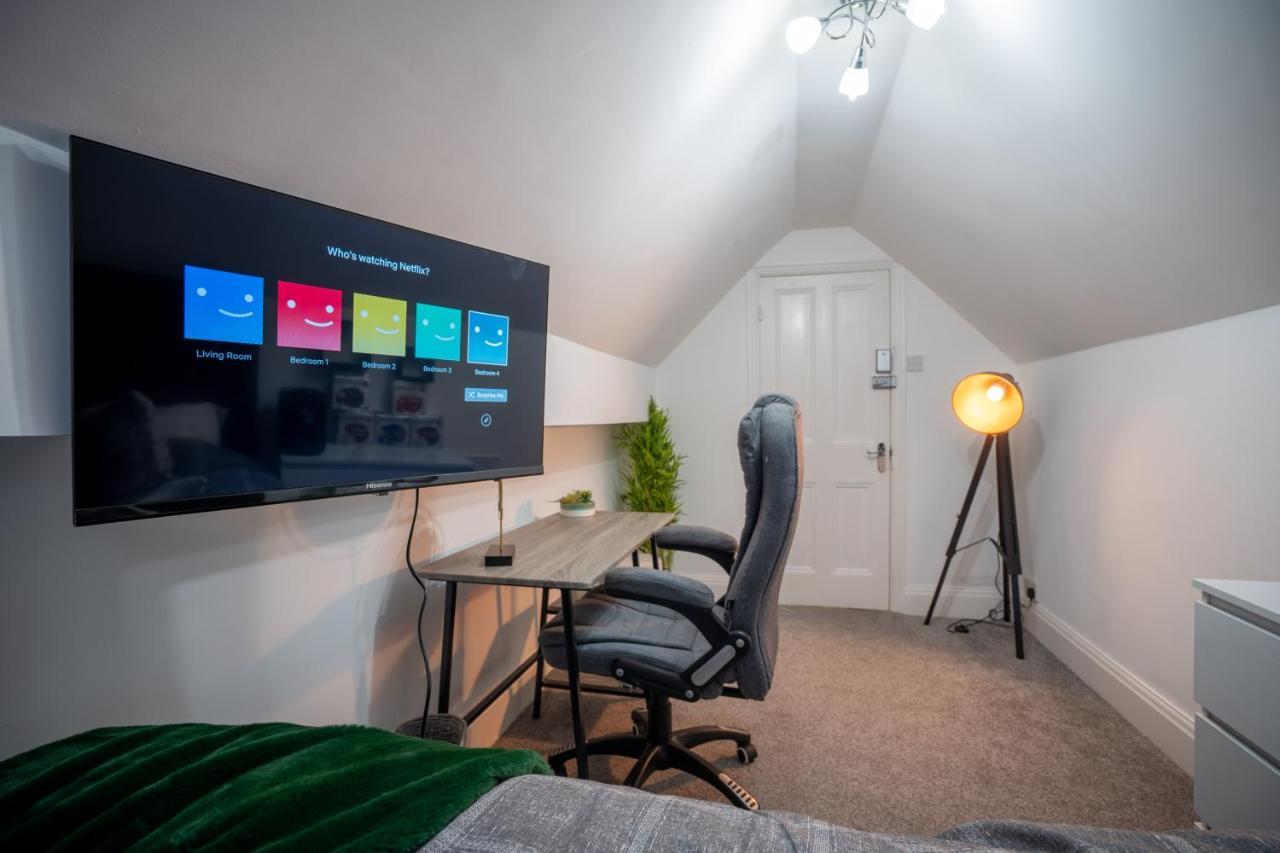 Homestay Cavendish Cat And Gaming House Blackpool