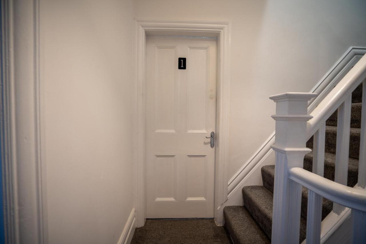 Cavendish Cat And Gaming House Homestay