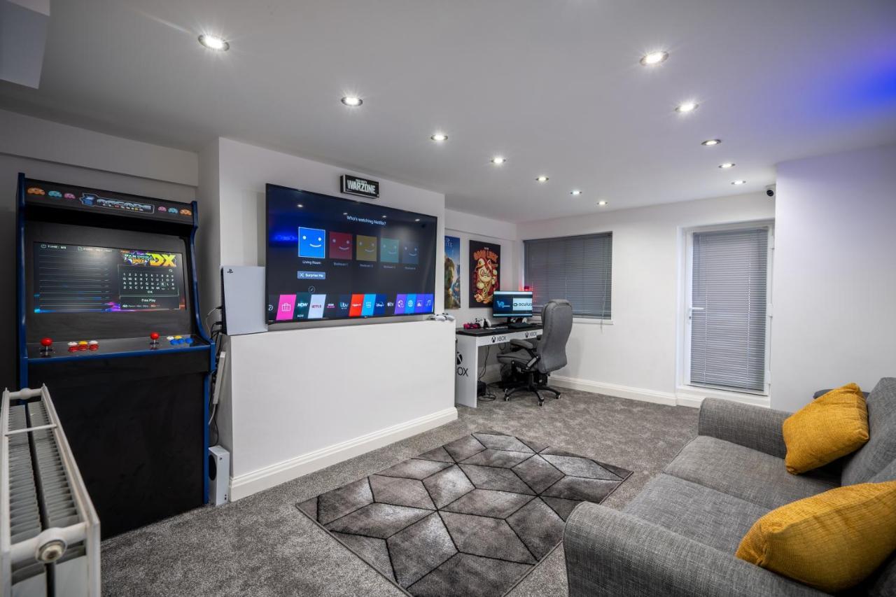 Cavendish Cat And Gaming House Homestay