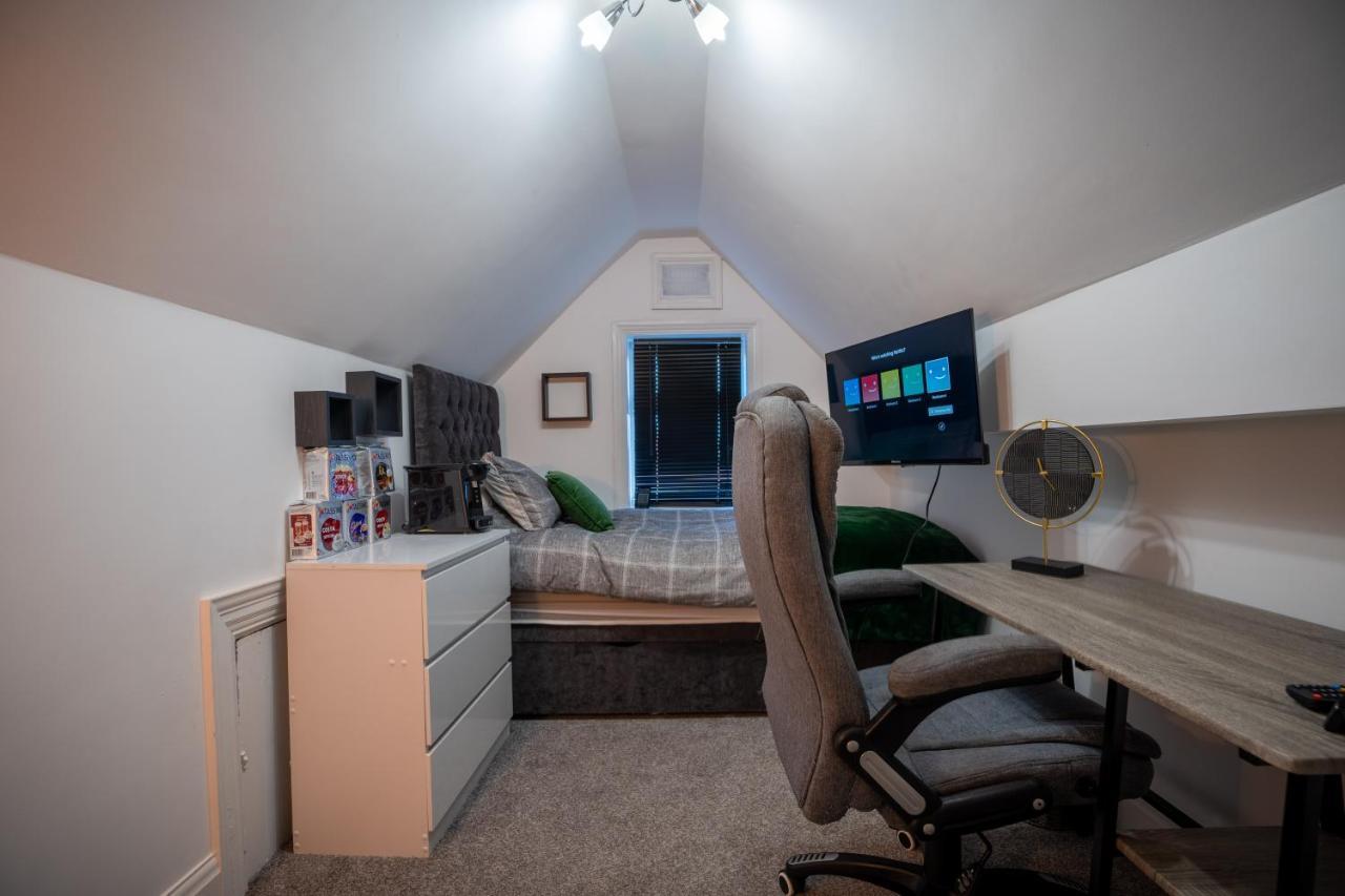 Cavendish Cat And Gaming House Blackpool