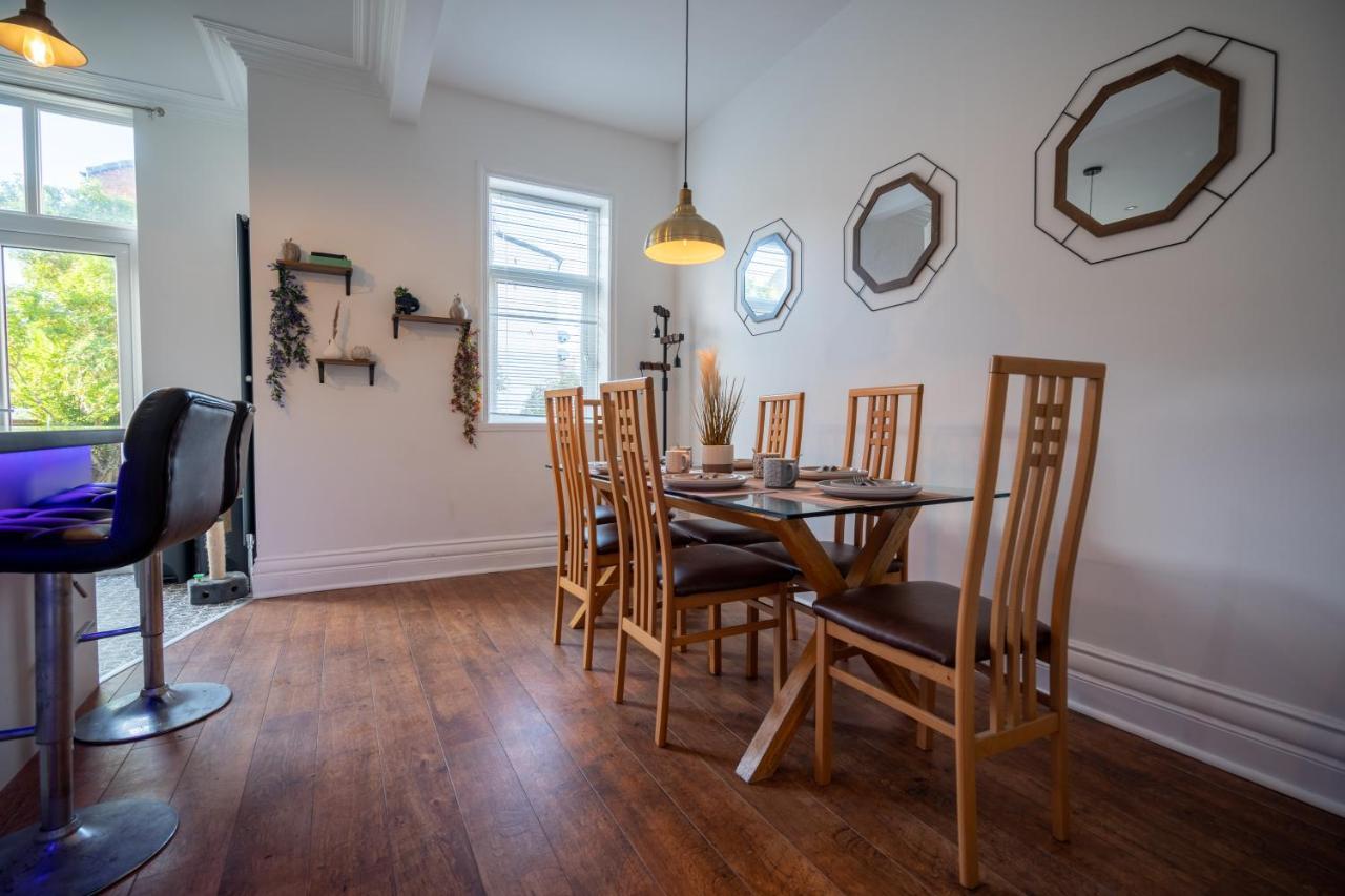 Cavendish Cat And Gaming House Blackpool