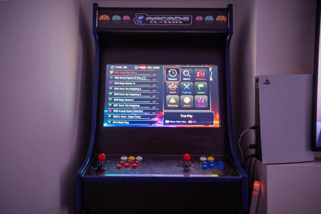 Cavendish Cat And Gaming House Homestay *