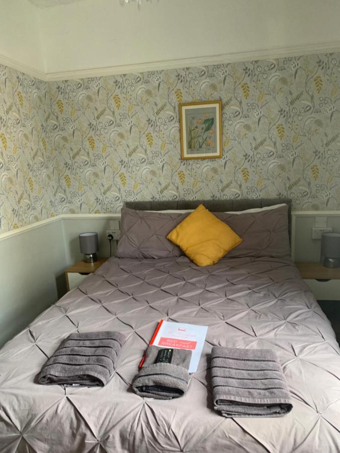 Guest house The Woodleigh Family Hotel