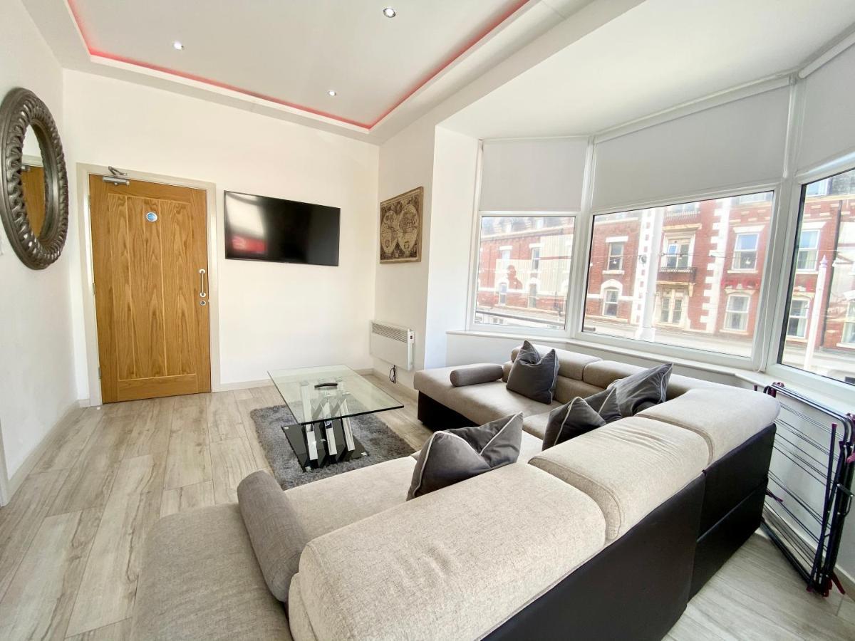 Apartment Princess Theatre View By Service Blackpool