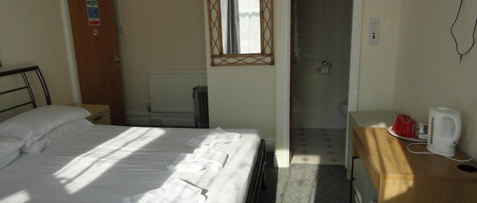 Bed & Breakfast 100 Pipers