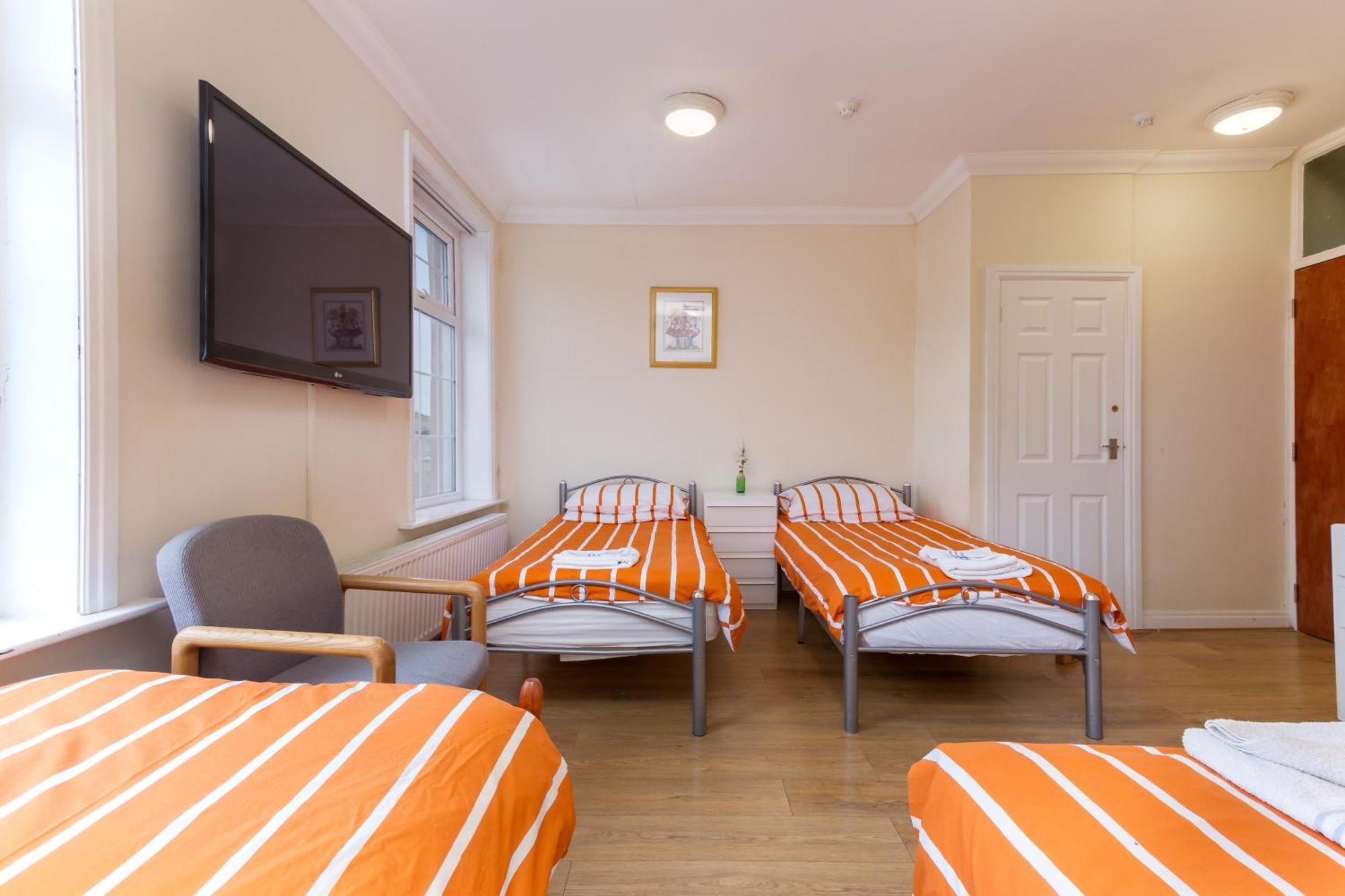 Bed & Breakfast Brecks