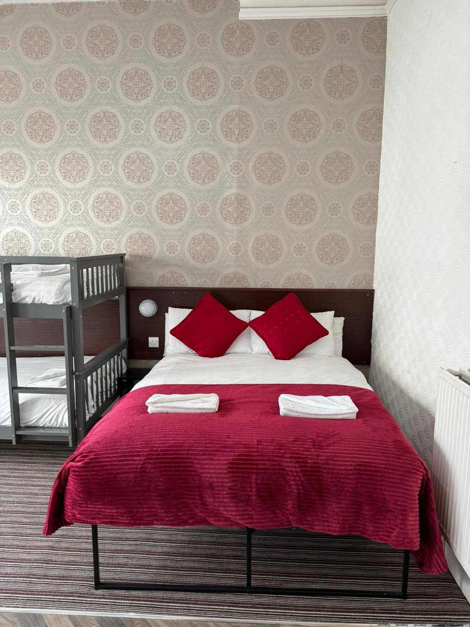 Wilsons Apartment Blackpool
