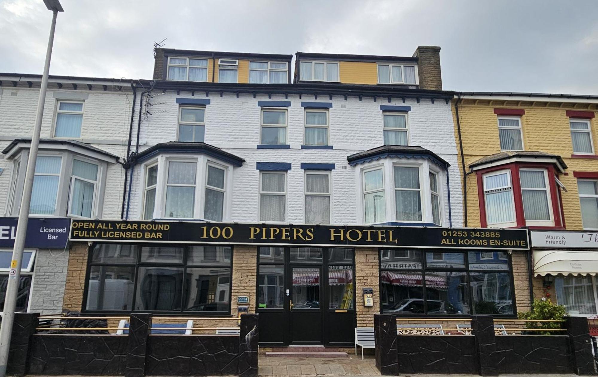 100 Pipers Bed & Breakfast 3*