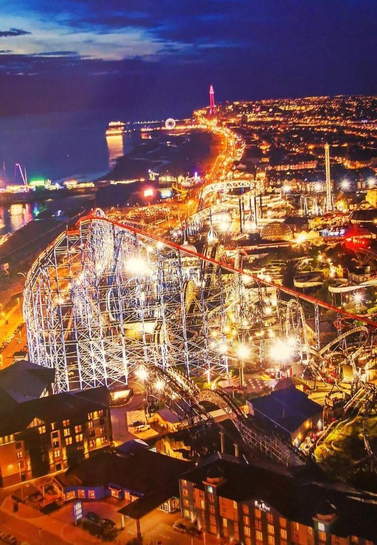 100 Pipers Blackpool