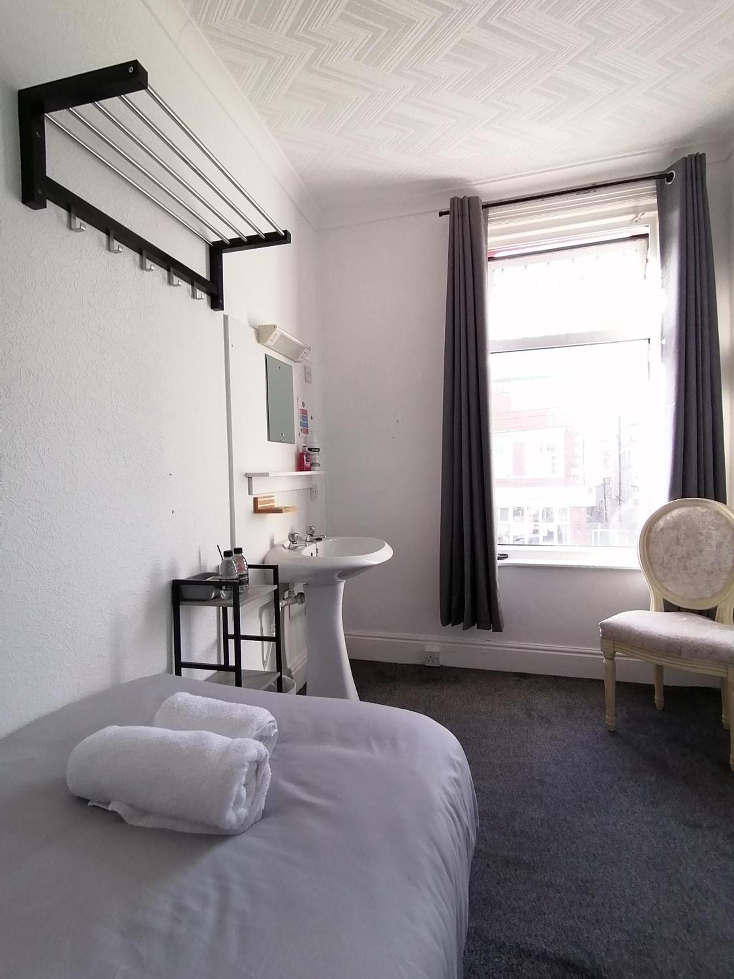 Oyo 33 Bed & Breakfast Blackpool