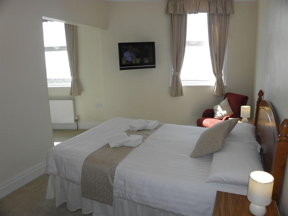 Mars Seaview By Oyo Bed & Breakfast Blackpool