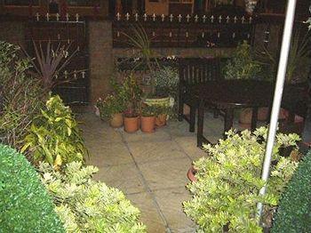 Bed & Breakfast The Molly House 4*