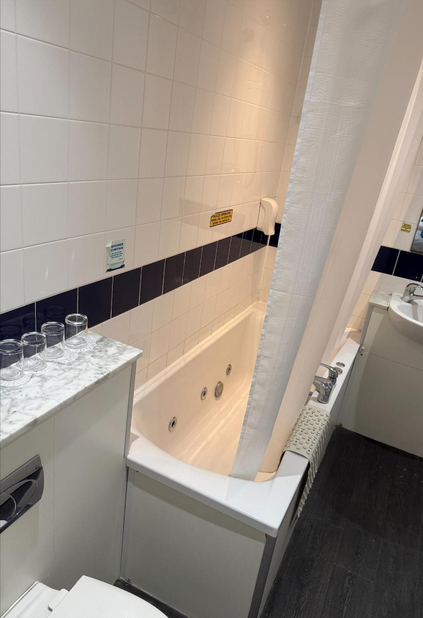 The Savoy (adults Only) 3*