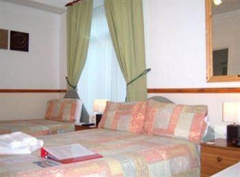 Hotel Lynbar
