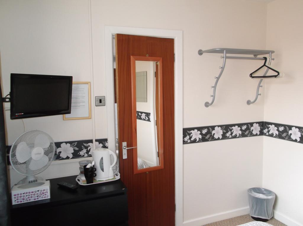 Bed & Breakfast Derwent Blackpool