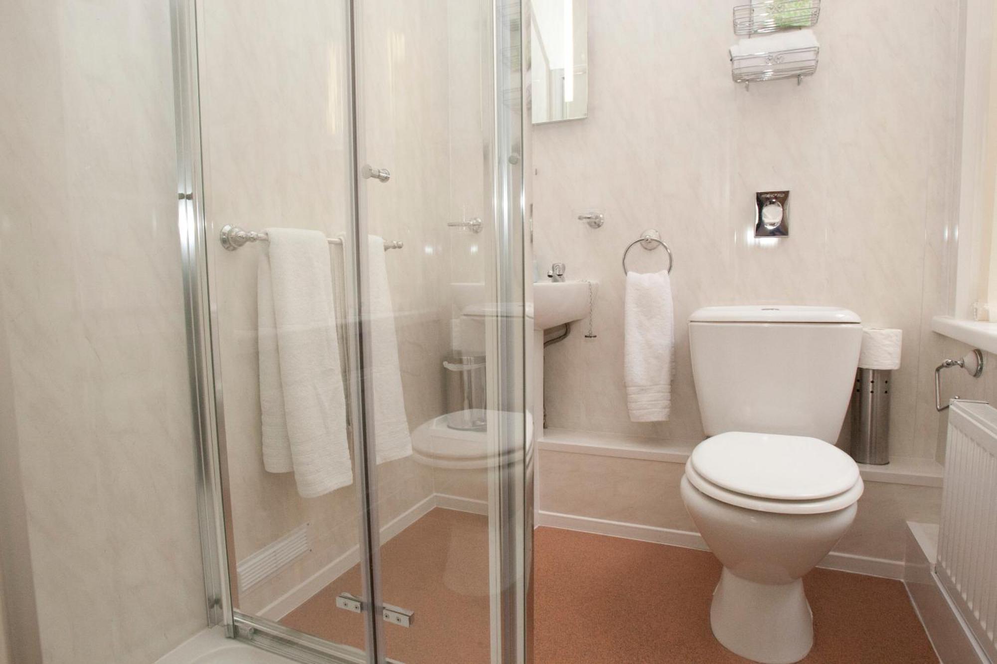 Valentine Over 21 Adult Couples Only Guest house