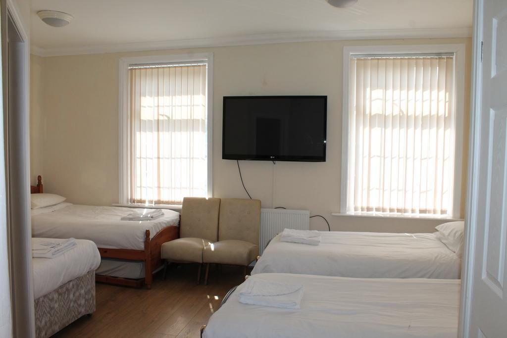 Bed & Breakfast Brecks