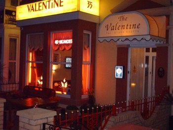 Valentine Over 21 Adult Couples Only Guest house Blackpool