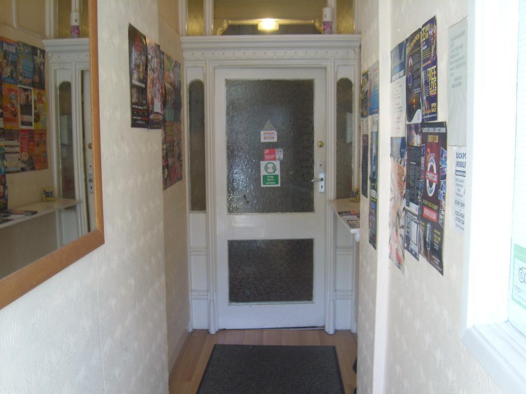 Guest house Stafford House 3*