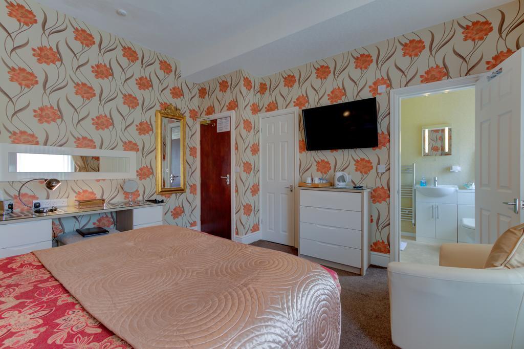 Guest house Valentine Over 21 Adult Couples Only