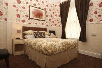 Valentine Over 21 Adult Couples Only 4* Blackpool